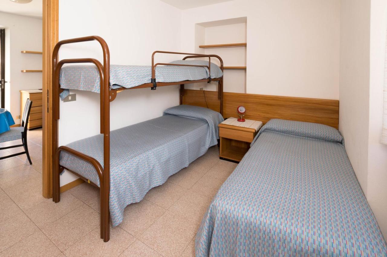 Residence In Camping Solarium Domaso Ngoại thất bức ảnh